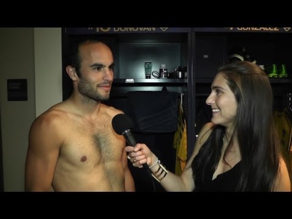 Landon Donovan reacts to tying the goal scoring record