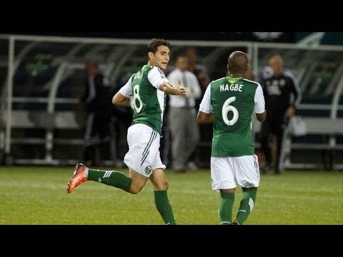 GOAL: Diego Valeri pokes home Valencia cross | Portland Timbers vs. Toronto FC