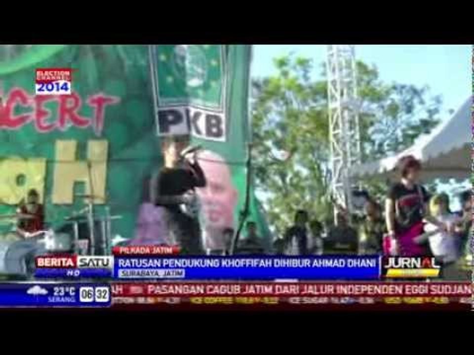 Ahmad Dhani Hibur Ratusan Pendukung Khofifah