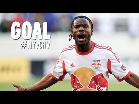 GOAL: Peguy Luyindula ties it from the last corner of the game | New York Red Bulls vs. Chivas USA