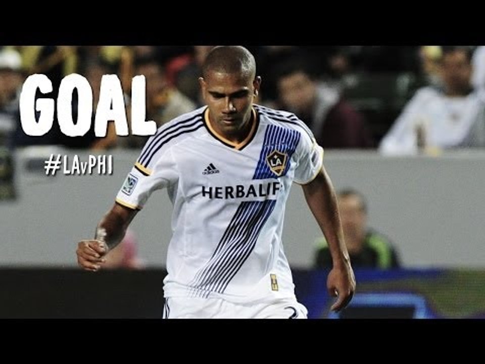 GOAL: Leonardo heads in a nice feed from Landon Donovan | LA Galaxy vs. Philadelphia Union