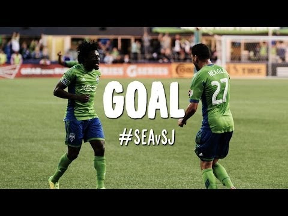 GOAL: Obafemi Martins chips in from impossible angle | Seattle Sounders vs. San Jose Earthquakes