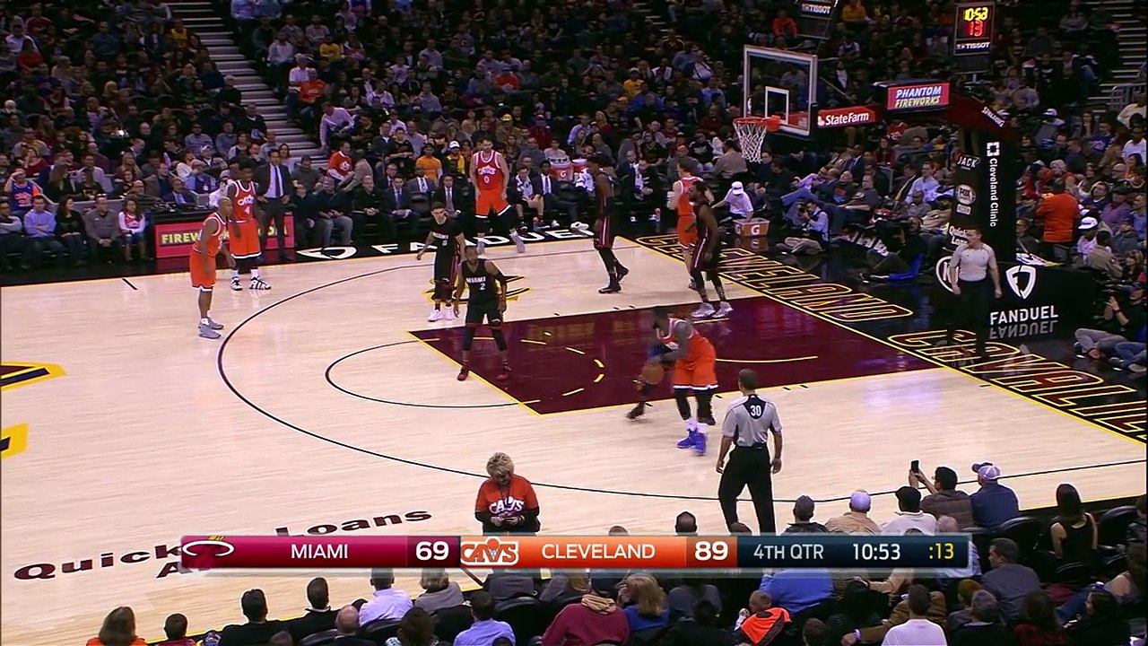 LeBron James No Look To Richard Jefferson For 2 Hand Reverse Dunk _  12.09.16-8jJGjzKPuHg