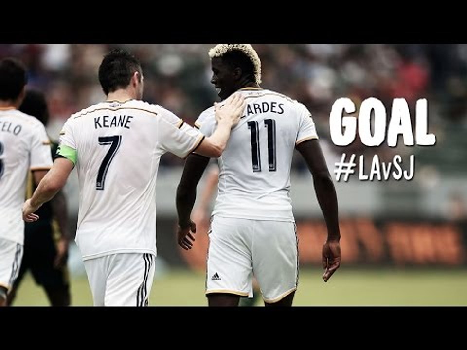 GOAL: Gyasi Zardes pounces on a deflection for the equalizer | LA Galaxy vs San Jose Earthquakes