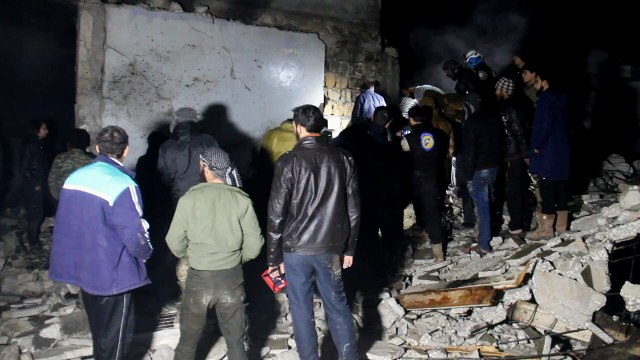 Aviación siria bombardea a rebeldes en Alepo e Idlib