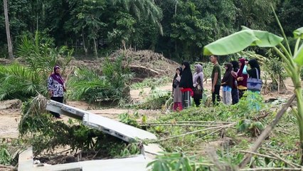 Mueren 31 personas por diez días de inundaciones en Tailandia