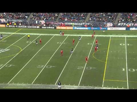 GOAL: Lee Nguyen nets his 18th goal of the season | New England Revolution vs. Toronto FC