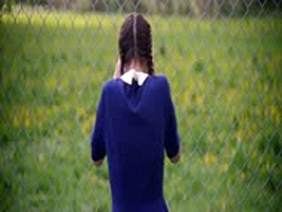 Poignant (Theatrical Trailer)