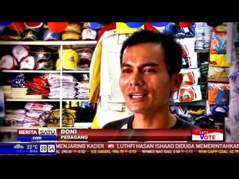 Kaos Hingga Sticker, Masih Senjata Favorit Kampanye