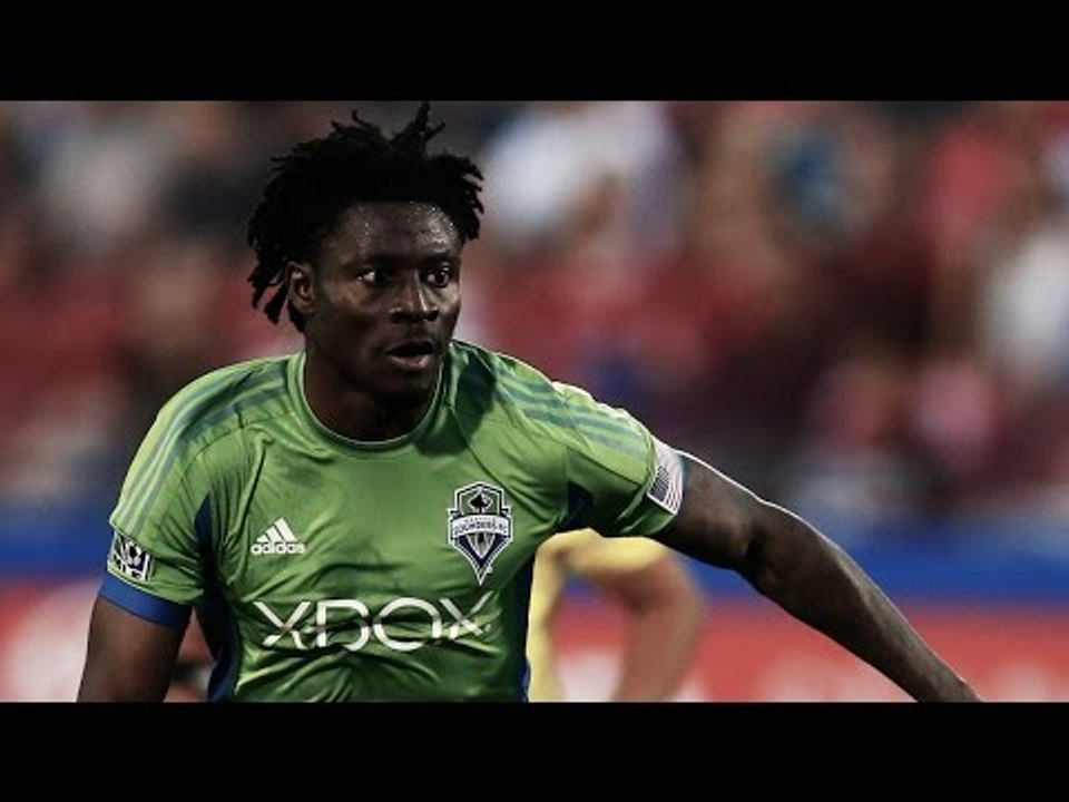 GOAL: Obafemi Martins with a beautiful turn and finish | Seattle Sounders vs Houston Dynamo