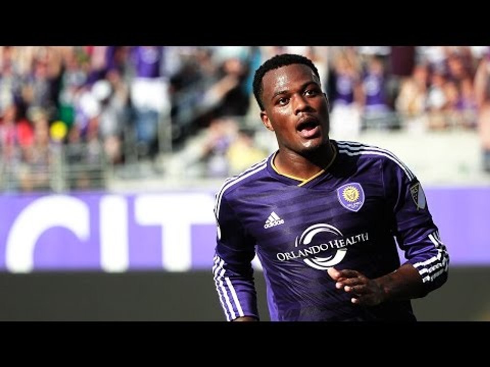 GOAL: Cyle Larin nets late equalizer against Chicago Fire from outside the box