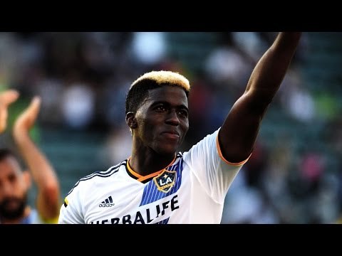 GOAL: Gyasi Zardes gives the Galaxy the lead | FC Dallas vs. LA Galaxy