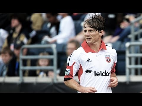 GOAL: Chris Rolfe snaps a quick strike past Ousted | Vancouver Whitecaps vs D.C. United