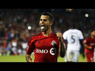 GOAL: Sebastian Giovinco pounces on his own rebound | Toronto FC vs. Philadelphia Union