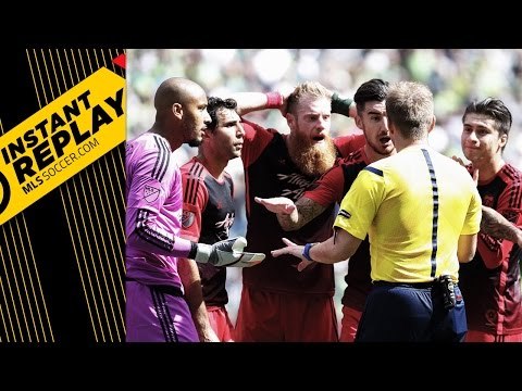 Portland’s protests, Leonardo's red card and gum goes flying in Philly | INSTANT REPLAY