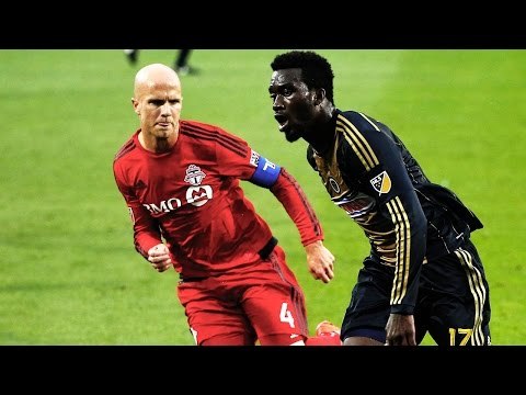 HIGHLIGHTS: Toronto FC vs. Philadelphia Union | October 3, 2015