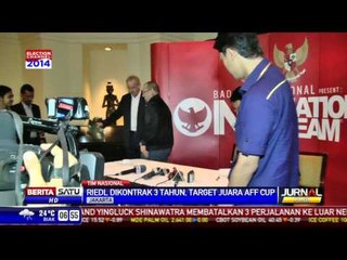 PSSI Kembali Gaet Alfred Riedl