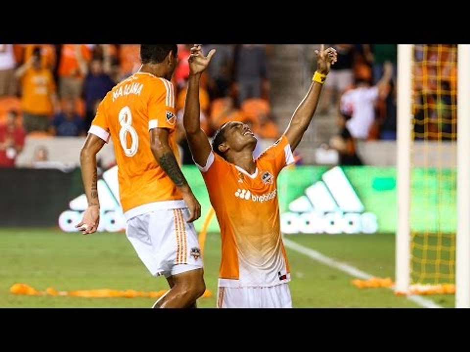 Mauro Manotas Hat-Trick!
