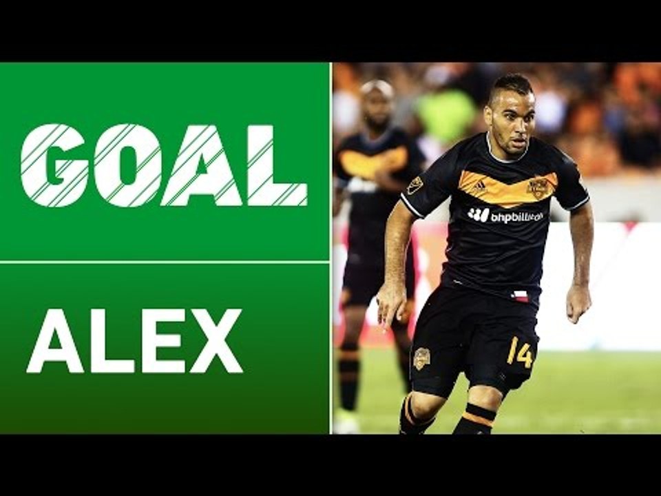 GOAL: Alex loops one over Nick Rimando
