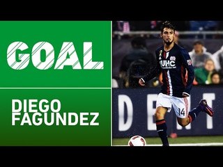 GOAL: Diego Fagundez buries the free kick