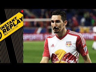 INSTANT REPLAY: Kljestan gets bloodied - Was it a red card foul?