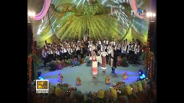 Adriana Deaconu - Cine trece pe campie (Festivalul Strugurele de aur - Jidvei 2016)