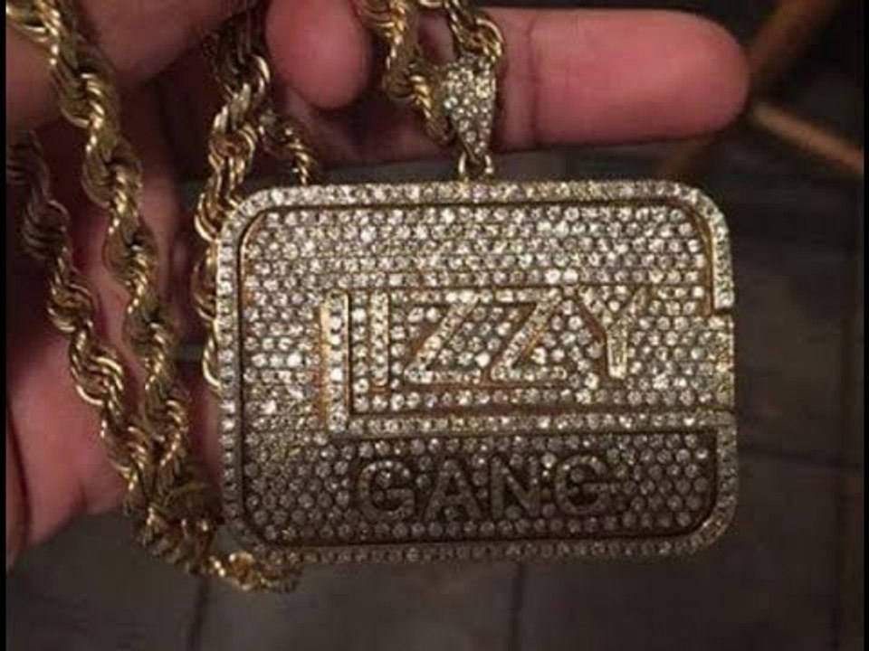Shy Glizzy's Chain Snatched