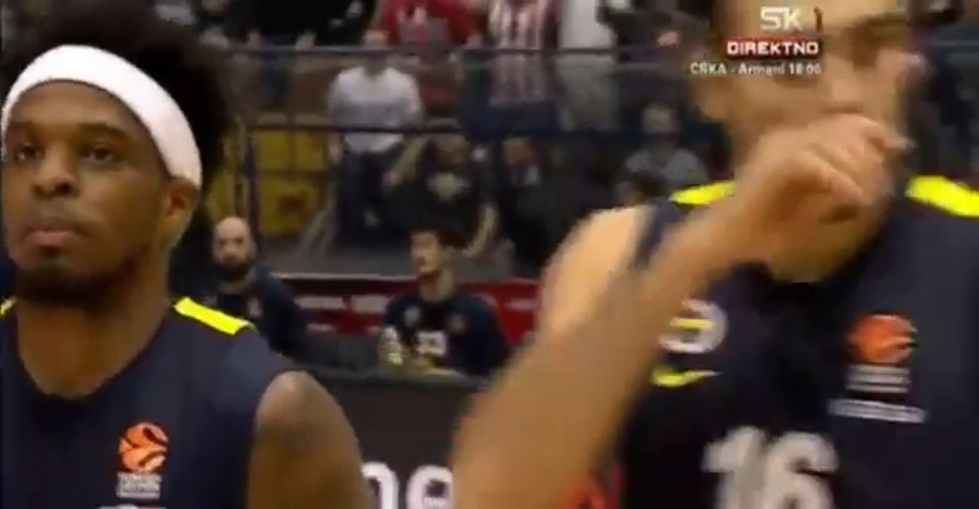 Delije - Nadglasavanje himne Evrolige! Crvena zvezda - Fenerbahce