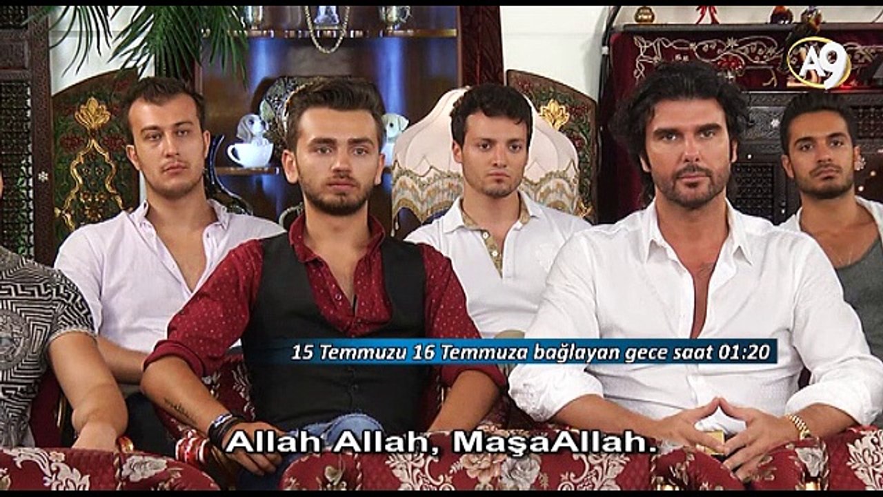 Adnan Oktar darbe girişimi gecesi ezanın sabaha kadar devam etmesini söyledi