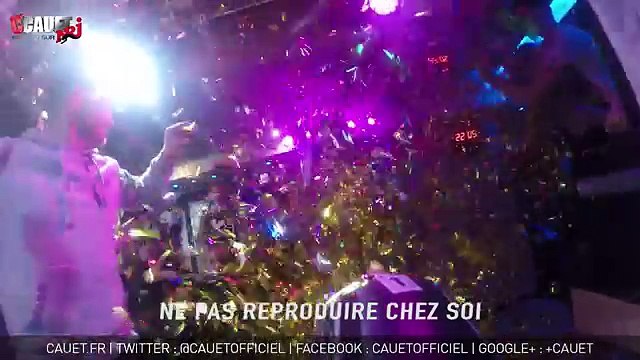 Cauet transformé en Coco Arc-En-Ciel à coups de canon à confettis - C’Cauet sur NRJ