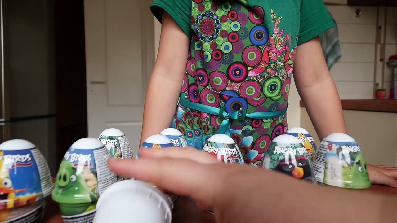 Angry Birds Surprise Eggs chocolate muse Surprise Toys Mini Figures