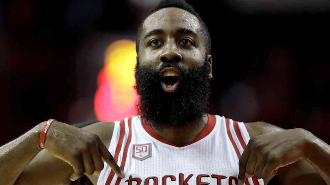 Harden Back-to-Back 40-Pt Triple-Doubles