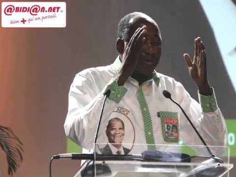 Présidentielle/ Le ministre Amadou Gon face aux cadres des secteurs public et privé