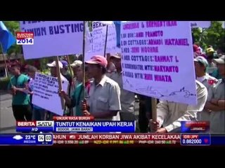 Ratusan Buruh di Gunung Geulis Berdemo Menolak PHK Sepihak