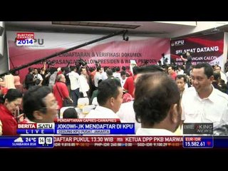 Kedatangan Jokowi-JK ke KPU Dikerumuni Massa