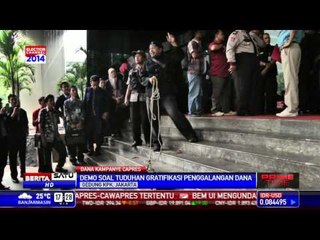 Progress 98 Bawa Babi ke Gedung KPK