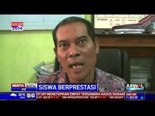 10 Siswa dari Keluarga Kurang Mampu Raih UN Terbaik