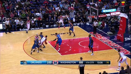 Aaron Gordon Steal and Reverse Pump Dunk Against the Wizards _ 12.06.16-yiLVcoGDZnE