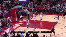 Harden Crosses Defender, Hits 3, Shimmies and Ignites Crowd _ 12.31.16-RFAVn-NEzdo