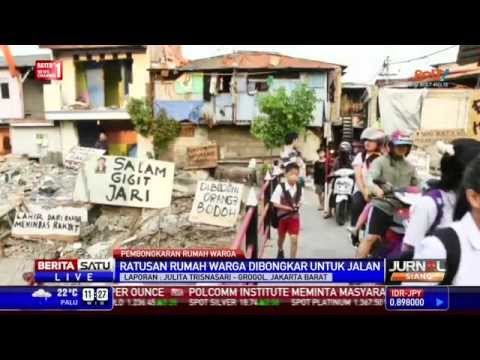 Rumah di Bantaran Kali Grogol Dibongkar untuk Jalan Inspeksi