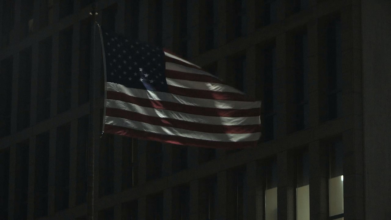 Sentimientos encontrados en Cuba por eliminación de política "pies secos/ pies mojados"