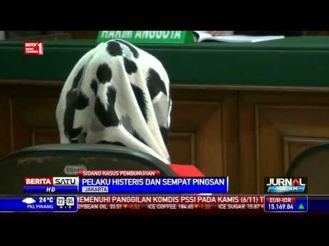 Dituntut Seumur Hidup, Pembunuh Ade Sara Histeris