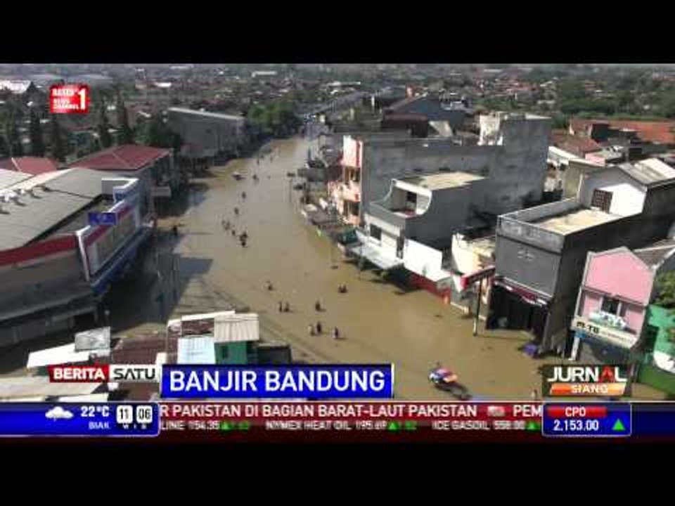 Aktivitas Warga Baleendah Lumpuh Akibat Banjir