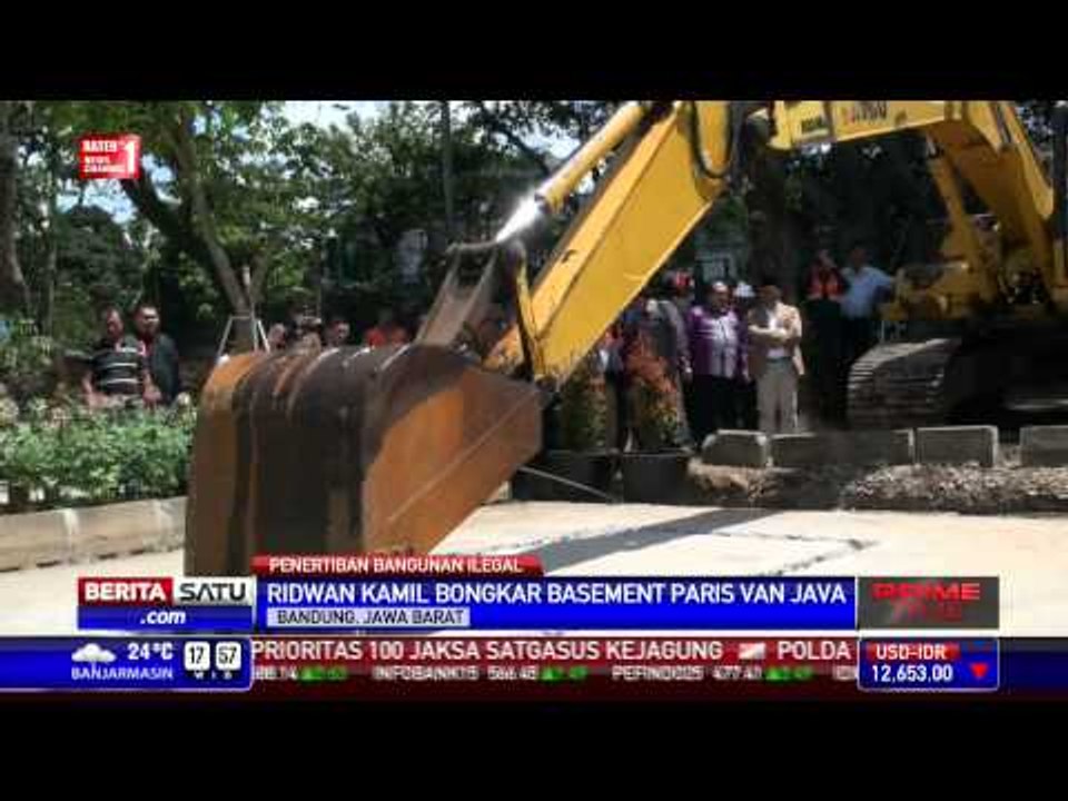 Parkiran Mal Paris Van Java Dibongkar