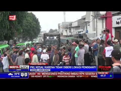 PKL Kota Bogor Halangi Satpol PP Lakukan Pembongkaran