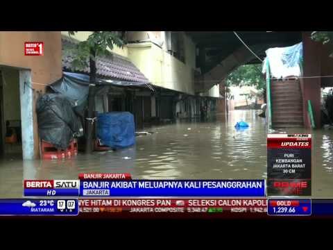 Banjir 1 Meter Rendam Pasar Cipulir