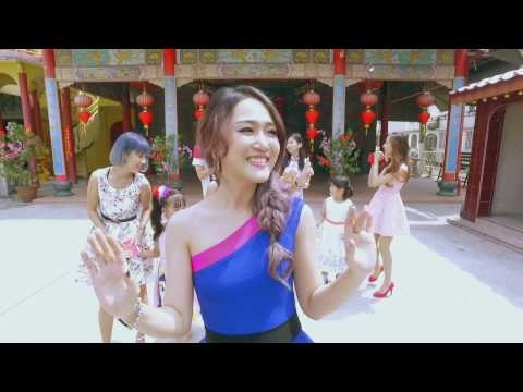 庙宇朝拜 M-Girls 2017 贺岁专辑《过年要红红》Reddish Chinese New Year (Official MV)