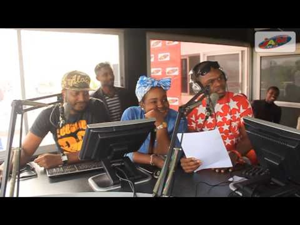 LE MEILLEUR DU "6-10" :LE JEU DU CHOCOBI AVEC ALPHA BLONDY