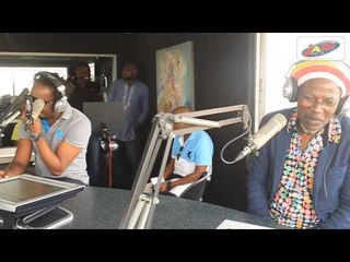 LE MEILLEUR DU "6-10": ALPHA BLONDY EN LIGNE AVEC SES FANS