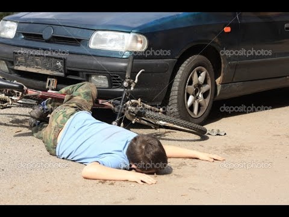 Accident de voiture mortel en direct - Caméra de surveillance [Sécurité] partie 5